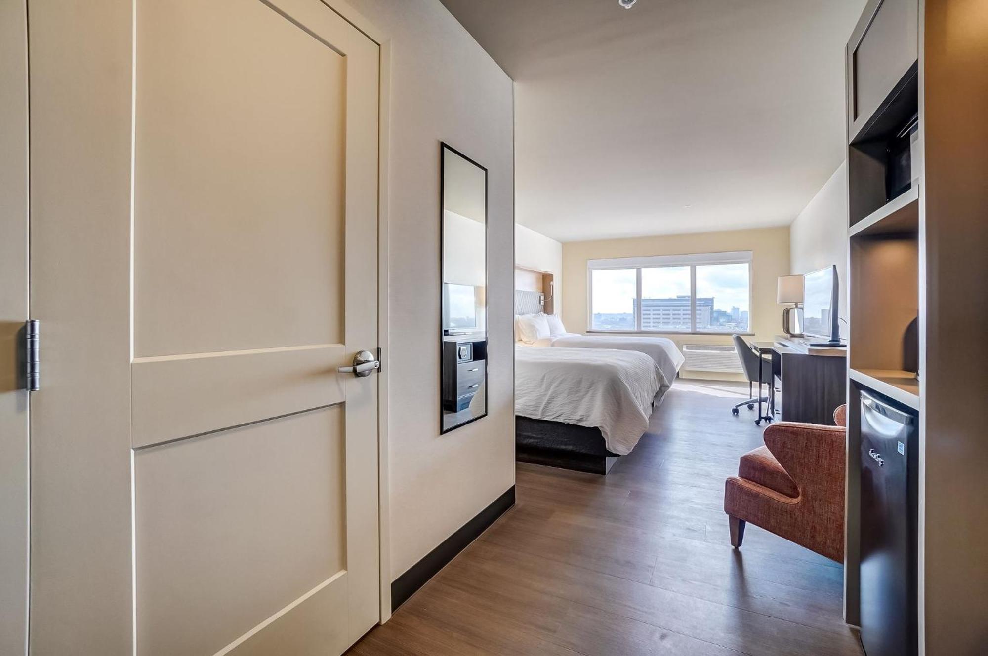 - Ottawa By Ihg Hotel Gatineau